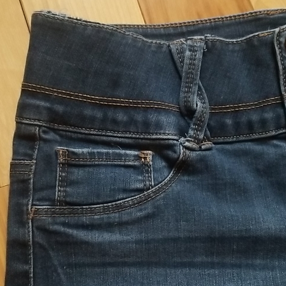 SO Denim jean shorts lot, sz 16 & L, EUC - Picture 6 of 11